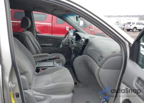 2004 Toyota Sienna Le from USA, damaged, VIN 5TDZA23C34S200945